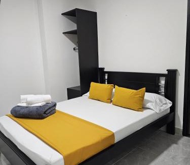 Pueblo Tapao House | Zavara Hostal - Pueblo Tapao, 321-609-4407