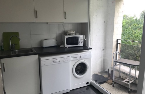 Zaventem Apartment | ZAVENTEM BRUSSELS AIRPORT APPARTMENT-4(10 mins walk to Airport:Citybus