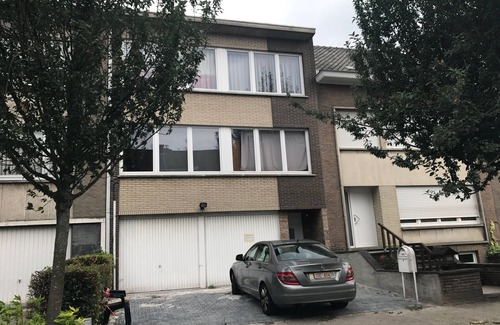 Zaventem Apartment | ZAVENTEM BRUSSELS AIRPORT APPARTMENT-4(10 mins walk to Airport:Citybus