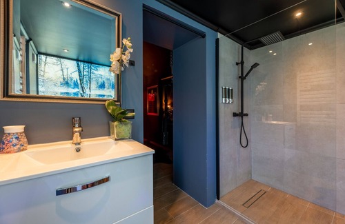 Gare-Jouvenet Villa | Ze Chambers, Champagne 🍾, Sauna, Balnéo, Jardin