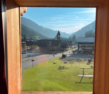 Morgins Apartment | ZE Mountain Lodge, Morgins