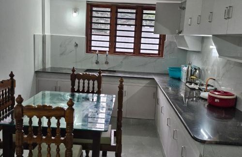Kuttattukulam Apartment | ZEAL HOMES AND APARTMENTS 2 KOOTHATTUKULAM