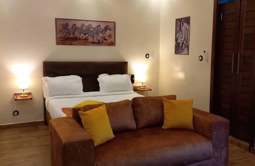 Senegal Hotel | ZEBRA RESIDENCE