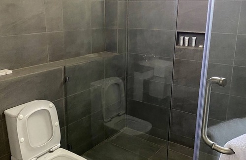 Narok Hotel | Zebu Lodge And Luxury Hotel
