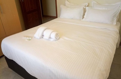 Narok Hotel | Zebu Lodge And Luxury Hotel