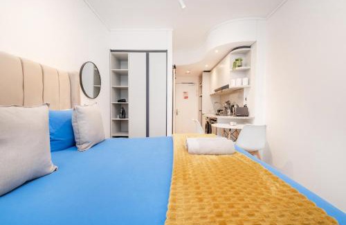 Foreshore Apartment | Zeeland Pier - Stylish Studio Near CTICC - Prime Location