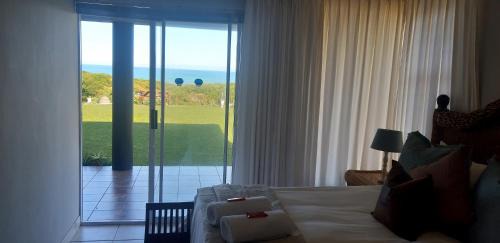 Kleinbaai Apartment | Zeezicht Oceanfront with a beautiful seaview