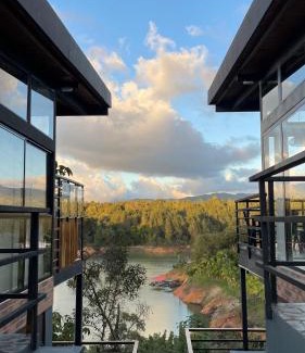 El Penol Villa | Zekkei House