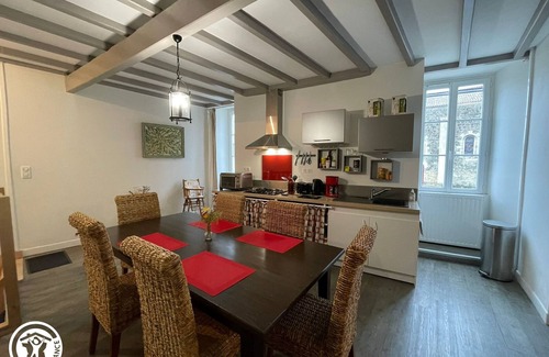 Saint-Hilaire-des-Loges Apartment | Zen and Comfort Cottage in South Vendée near Marais Poitevin Natural Park