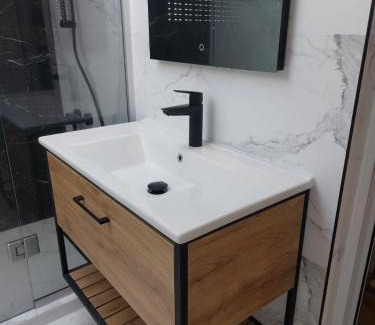 Sighetu Marmatiei Apartment | Zen Apartment