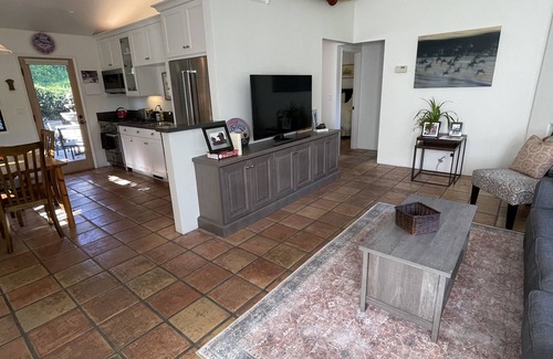 Alta Mesa House | Zen Cottage Hideaway - 1 mile from the Beach, and 1 mile from Downtown.