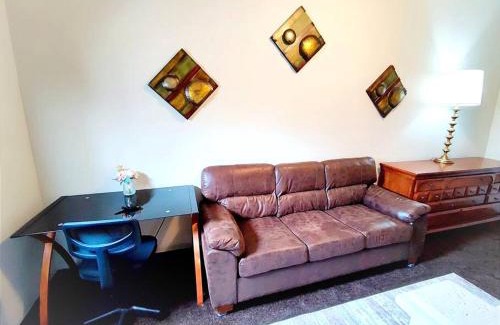 Near Eastside Apartment | Zen Haven 5- Close to Downtown Indy- Queen Bed
