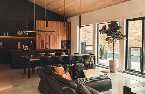 Morin Heights Villa | Zen House 4 - Villas & Spa