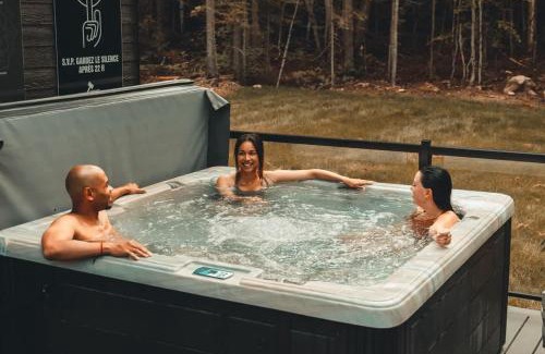 Morin Heights Villa | Zen House 4 - Villas & Spa