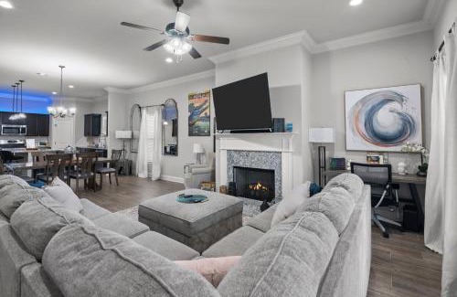 Shreveport House | Zen House, a peaceful sanctuary in Shreveport, LA! Tv in each room
