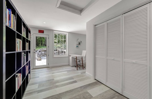Greenwood Lake House | Zen Lake House: Your Retreat 1H From NYC
