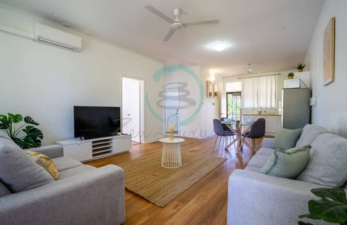 Nightcliff Apartment | Zen Nest: Cozy ~ Lawn ~ Minimalist