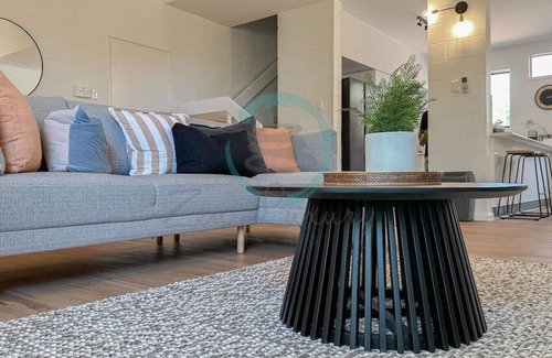 Rapid Creek Apartment | ZEN NIGHTCLIFF FORESHORE - 2BR Cozy Apt