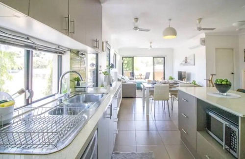 Nightcliff Apartment | ZEN QUEST - 2 Bedroom Apartment