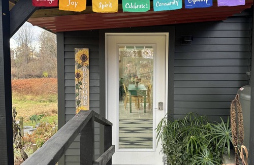 Great Barrington Apartment | Zen Riverfront studio w/Spa steam shower, wood stove, SKI Catamount/Butternut