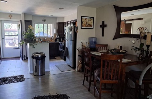 Arvada House | ZEN -tastic Cozy basement and common area house- fitness room, WiFi -Arvada - n