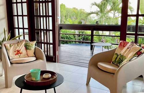 Lodge Hill House | ZenBreak Harbour View 5bd