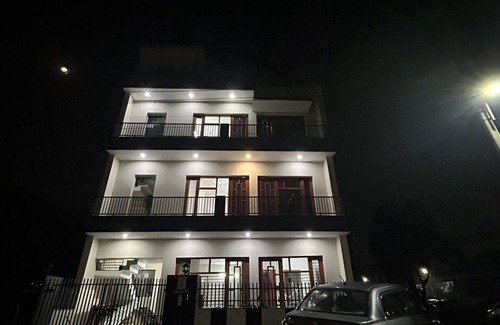 Phase 5 Apartment | Zenith house