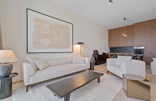 Ville Haute Apartment | Zenit Royal - Penthouse City Skyline & Concierge