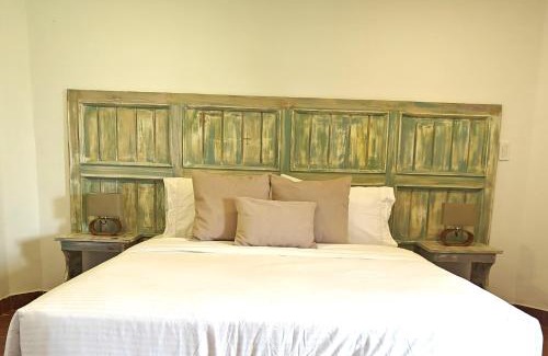 Alegrias House | Zenith Bed & Breakfast