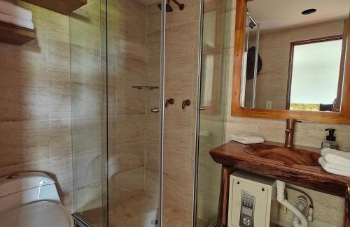 Alegrias House | Zenith Bed & Breakfast