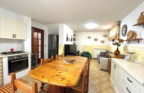 Olmedo House | Zenith - Holiday Home