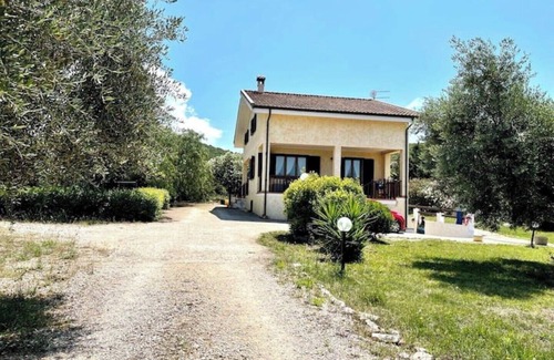 Olmedo House | Zenith - Holiday Home