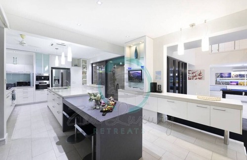 Bayview Villa | ZENLUX INFINITY - 4BR with Private Pool
