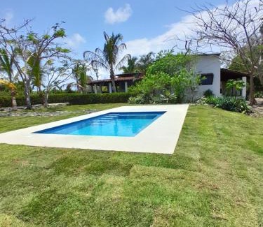 Pedasi Bed & Breakfast | Zenquility Inn & Tavern