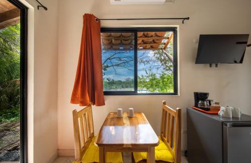 Pedasi Bed & Breakfast | Zenquility Inn & Tavern