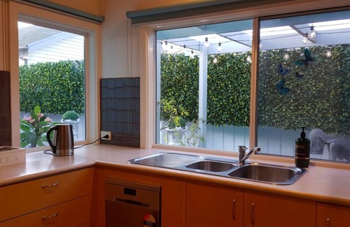 Capel Sound House | Zens Beach Retreat for Couples, Families, Friends