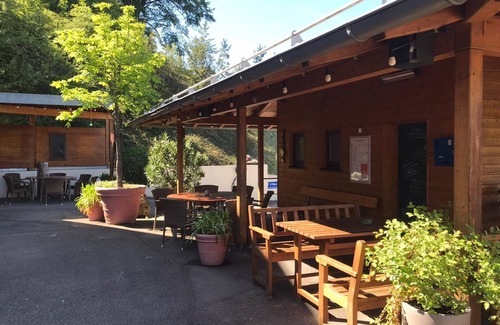 Muehlhausen im Taele House | Zentral an der A8