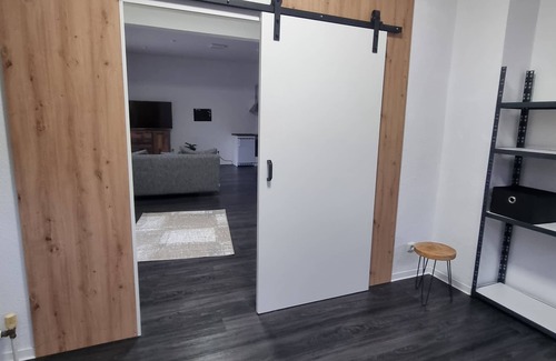 Grosefehn Apartment | Zentral Gelegenes Neues Appartment