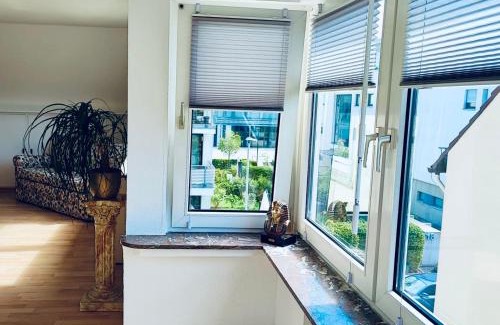 Friedrichsdorf Apartment | Zentrale Ferienwohnung in Friedrichsdorf für 1-7 Personen