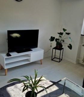 Wiemelhausen Apartment | Zentrale Ferienwohnung direkt am Bergmannsheil mit Parkplatz & WLAN