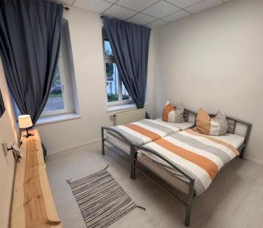 Buckow House | Zentrale Unterkunft am See