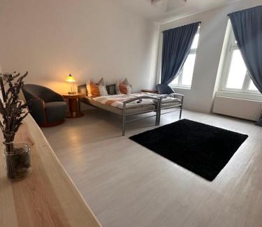 Buckow House | Zentrale Unterkunft am See