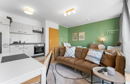 Cottbus Apartment | Zentrale vollmöblierte&moderne Apartments nahe BTU, Parkplatz auf Anfrage