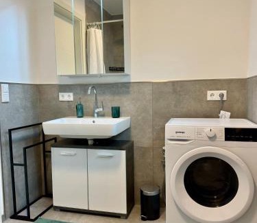 Bad Oeynhausen Apartment | Zentrale Wohnung 4- Kostenloser Parkplatz - HDZ - Bali Therme - GOP