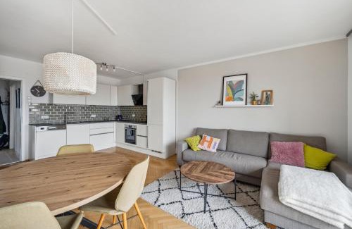 Lend Apartment | Zentrales park-side Apartment - 2BR - free parking - 2 Balkone
