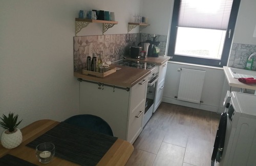Dreikonigenviertel Apartment | Zentrales Wohnen für Monteure , Messegäste Oder Durchreisende