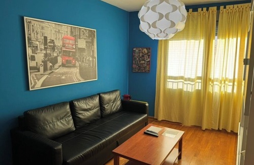 La Magdalena Apartment | Zentrum Cathedral. Next to Plaza del Pilar. Ideal for couples.