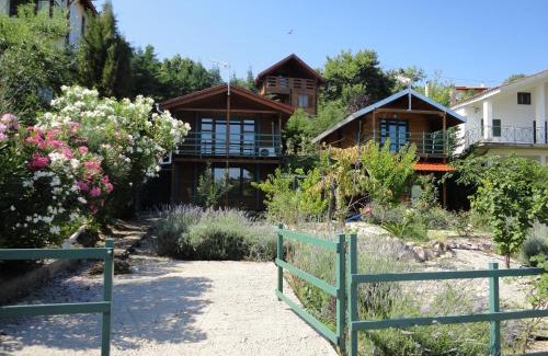 Molos Apartment | Zeus-Village οικισμός φινλανδικών chalet με πισίνες & γυμναστήριο