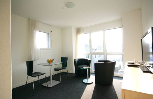 Cham Apartment | ZG Daisy I - Zugersee HITrental Apartment