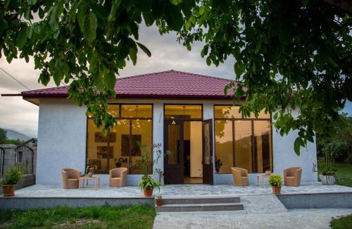 Vedzebi House | Zhebota garden Tianeti